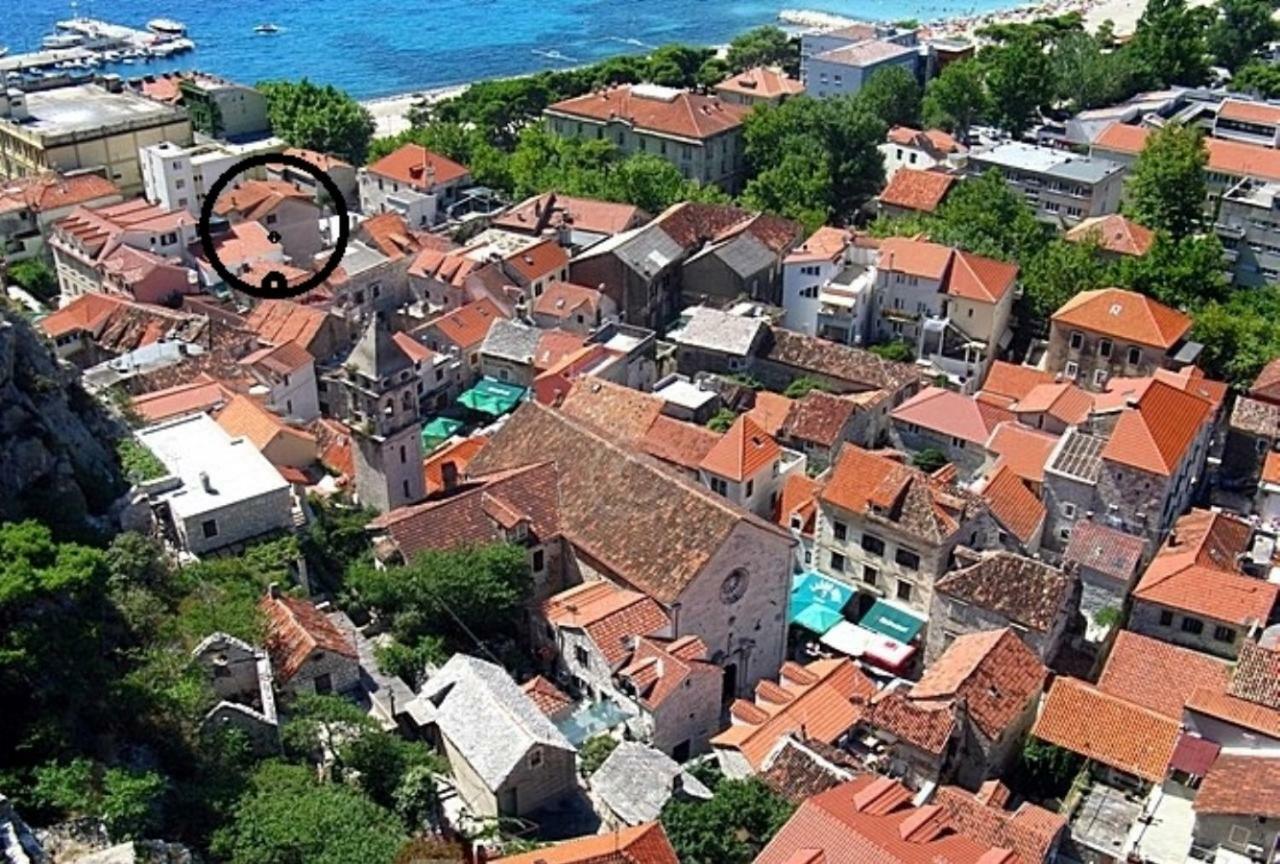 Apartment Mimica-Croatia , Omis , Center Экстерьер фото